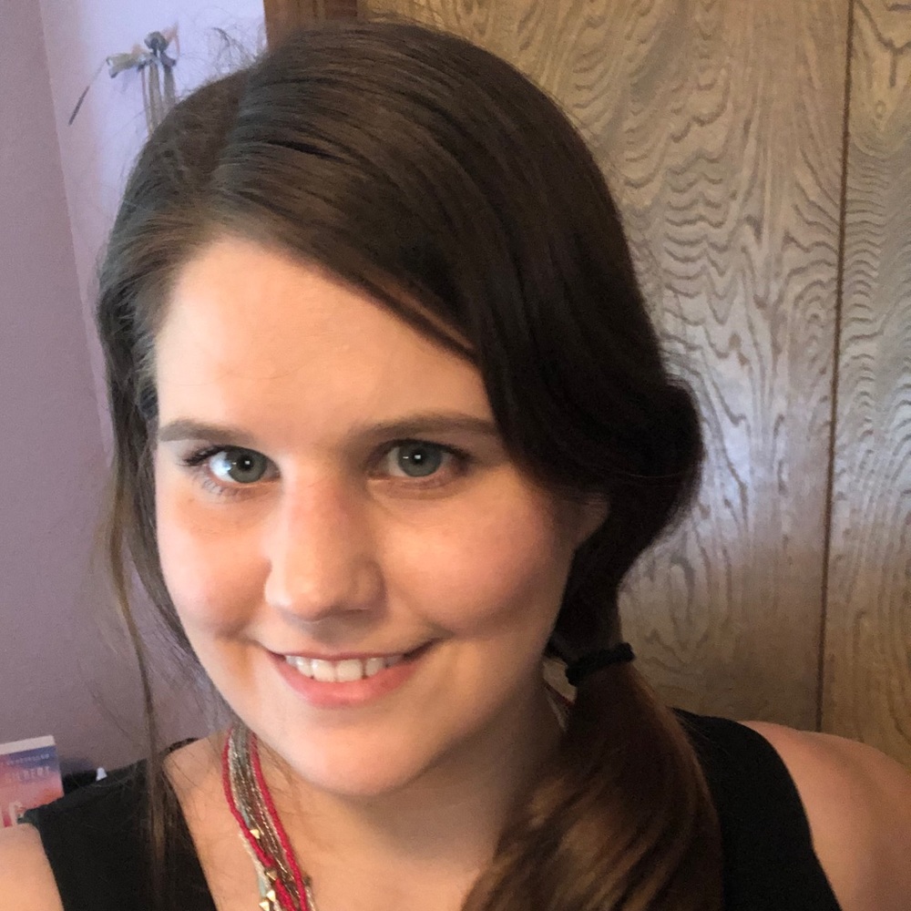 Meet your Posher, Tiffany